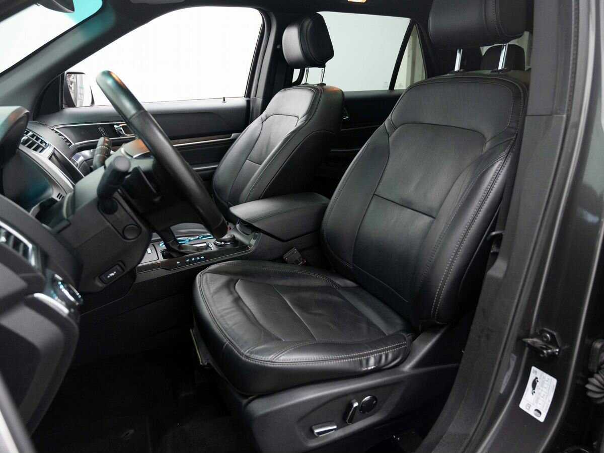 Ford Explorer, 2016 Фото №8