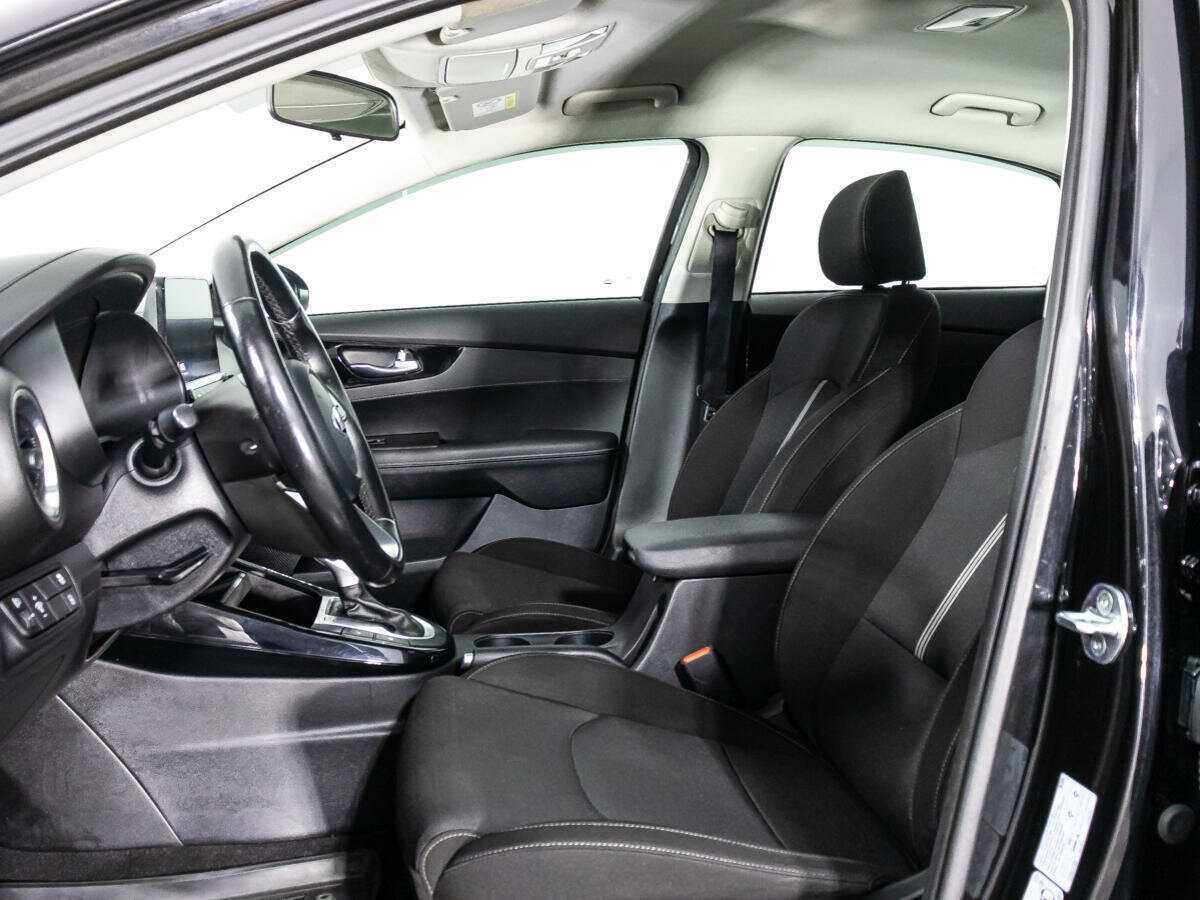 Kia Cerato, 2021 Фото №20