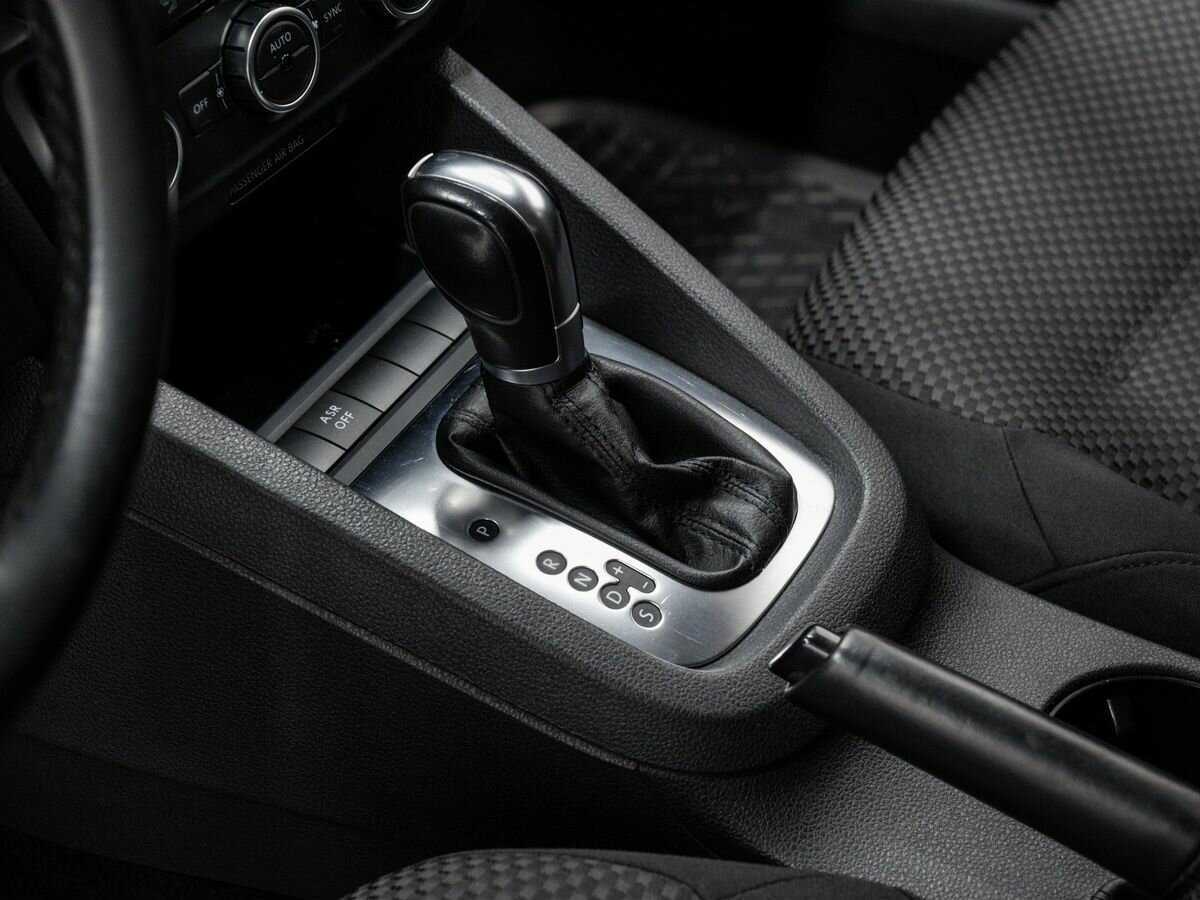 Volkswagen Jetta, 2012 Фото №18