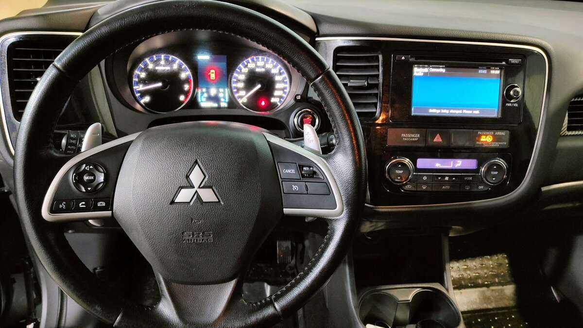 Mitsubishi Outlander, 2012 Фото №10
