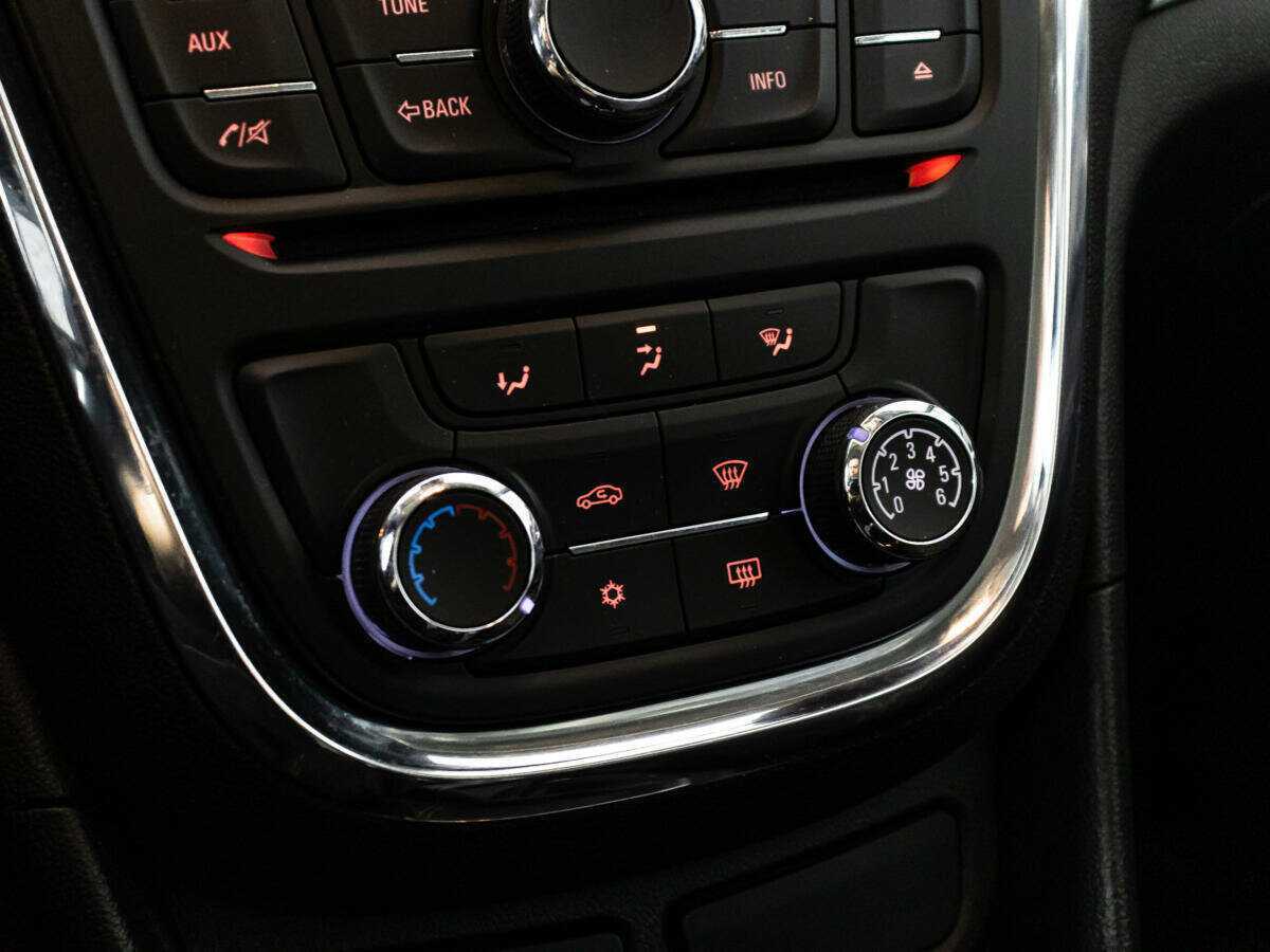 Opel Mokka, 2013 Фото №15