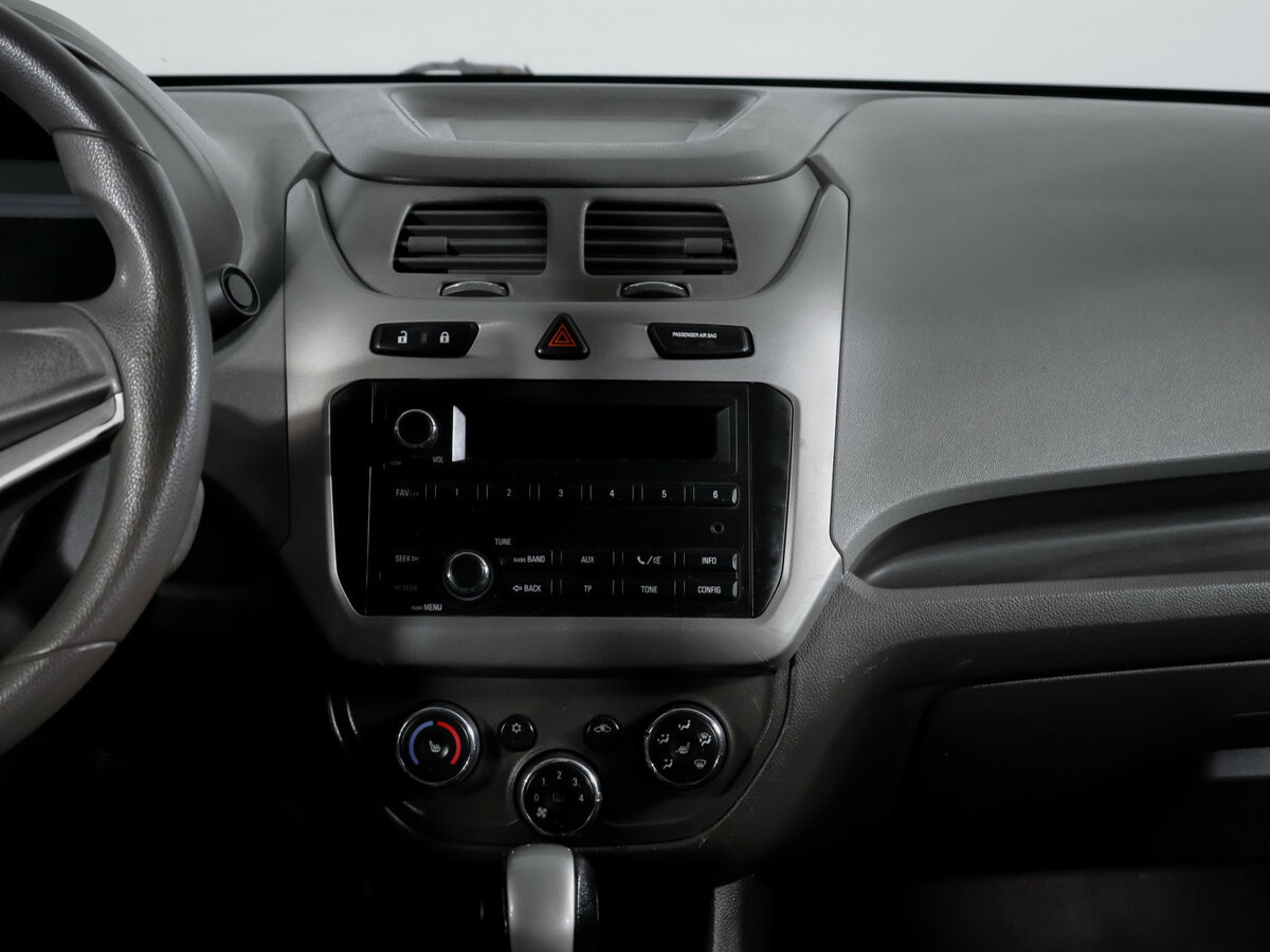 Chevrolet Cobalt II, 2013 Фото №11