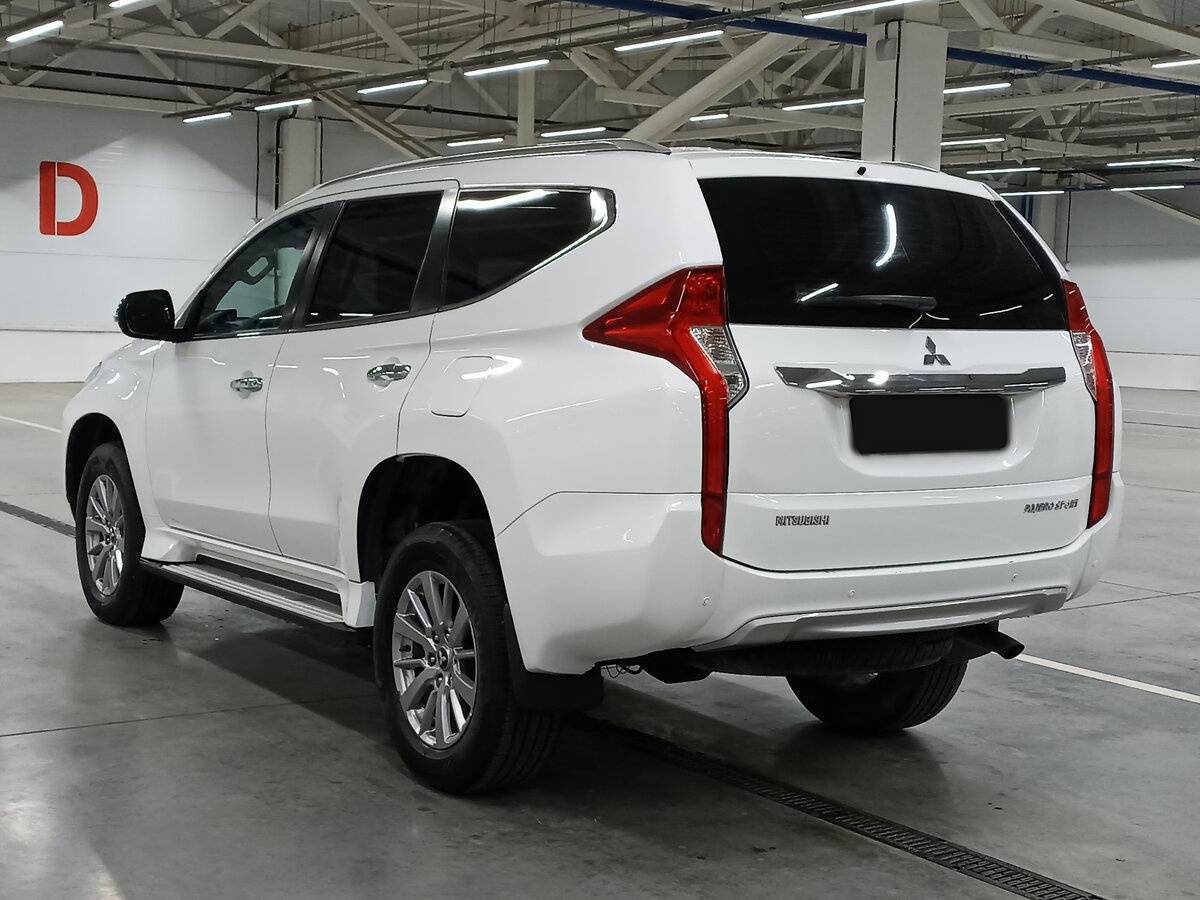 Mitsubishi Pajero Sport, 2018 Фото №7
