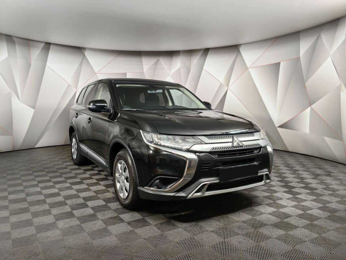 Mitsubishi Outlander, 2018 Фото №3
