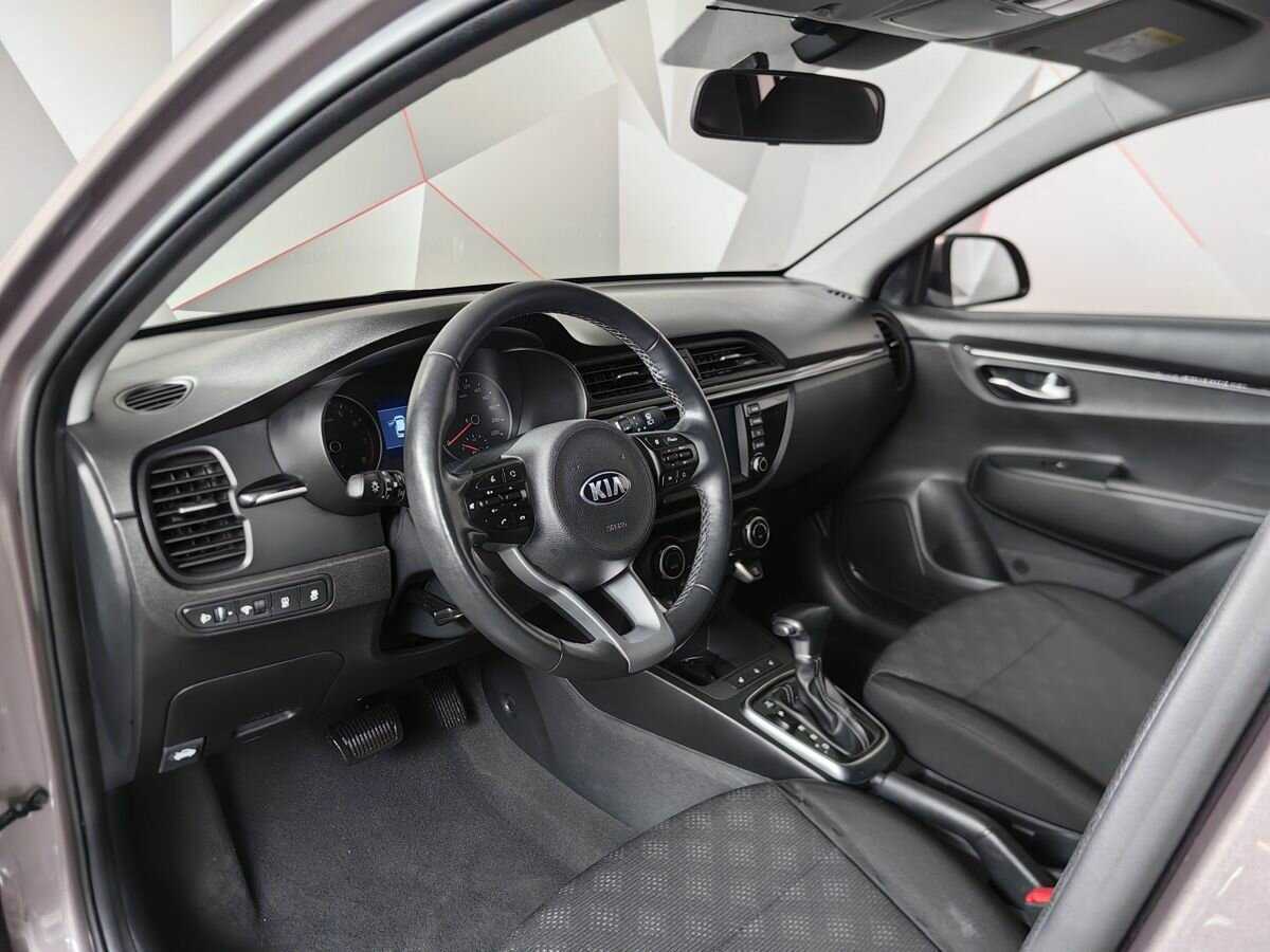 Kia Rio X-Line, 2019 Фото №14