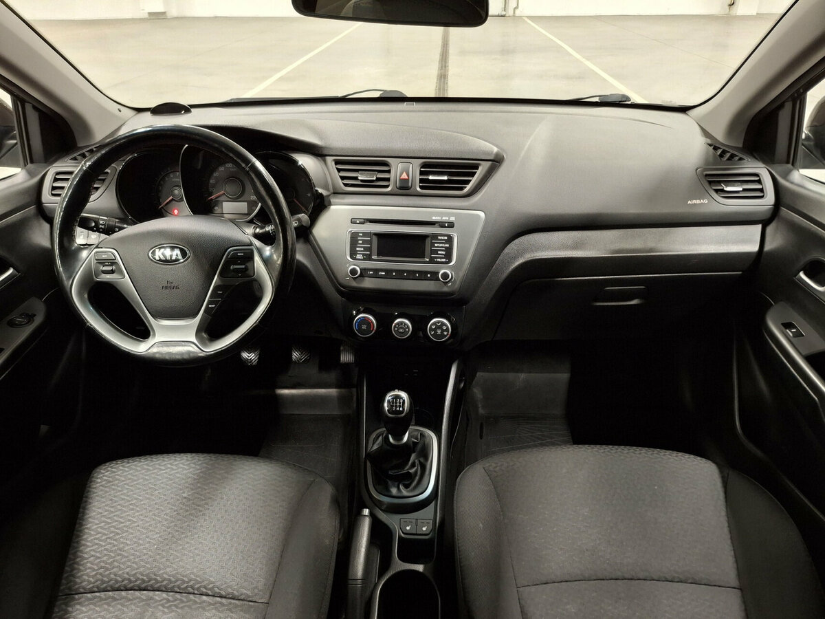 Kia Rio III Рестайлинг, 2017 Фото №14
