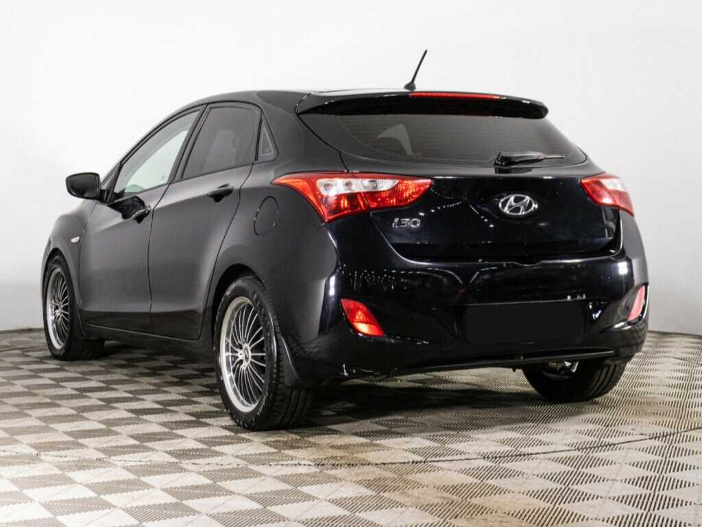 Hyundai i30, 2013 Фото №7