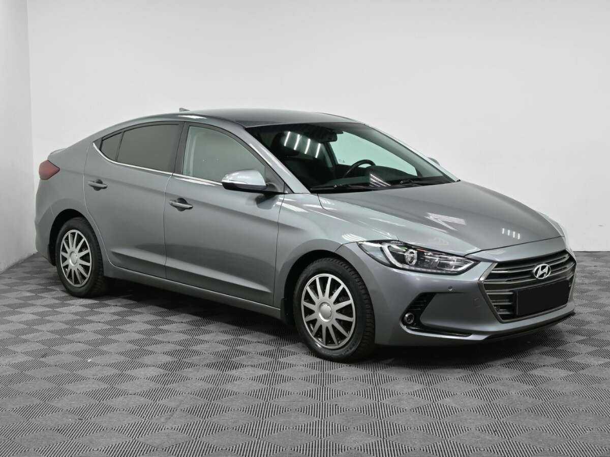 Hyundai Elantra, 2018 Фото №3