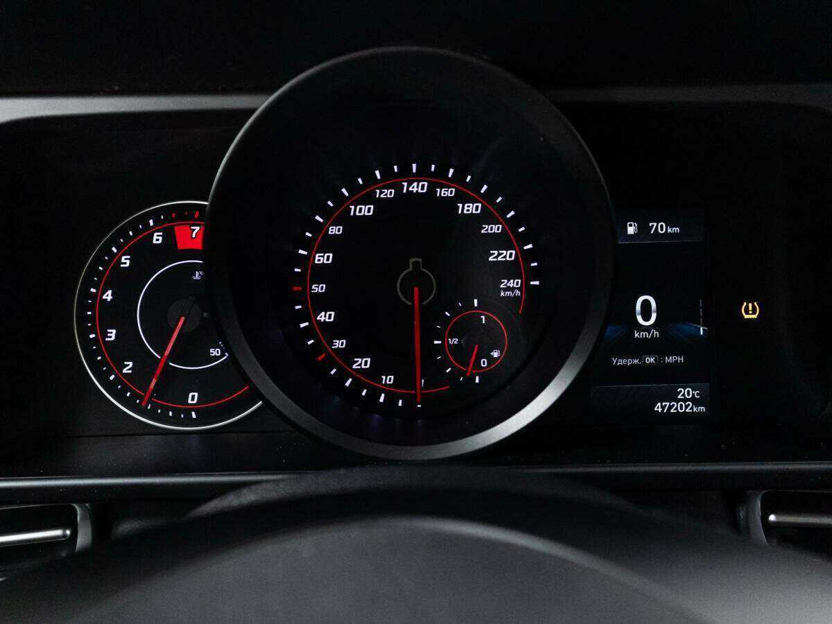 Hyundai Elantra, 2021 Фото №12