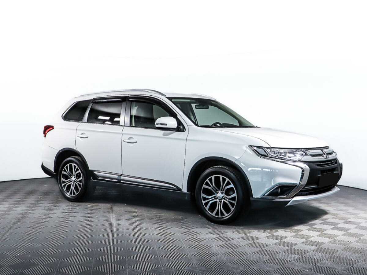Mitsubishi Outlander, 2017 Фото №3