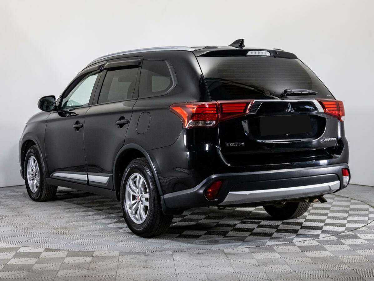 Mitsubishi Outlander, 2017 Фото №6