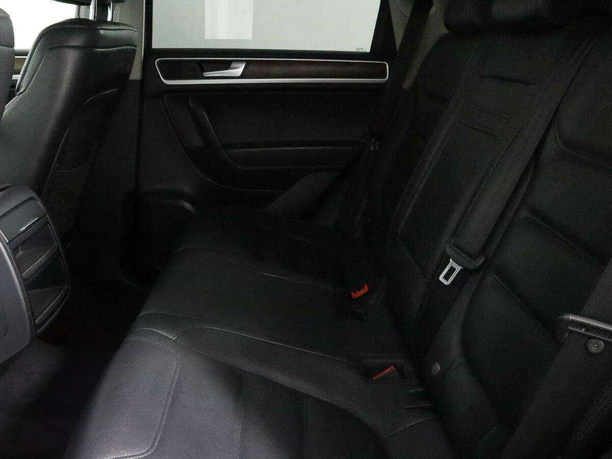 Volkswagen Touareg, 2012 Фото №8