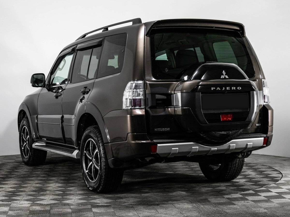Mitsubishi Pajero IV Рестайлинг 2, 2017 Фото №8