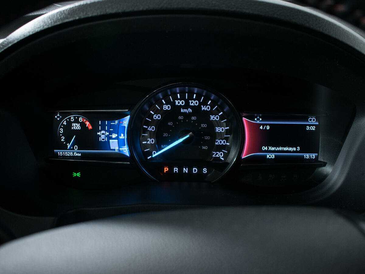 Ford Explorer, 2016 Фото №8