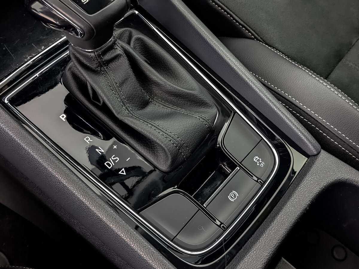 Skoda Karoq, 2020 Фото №21