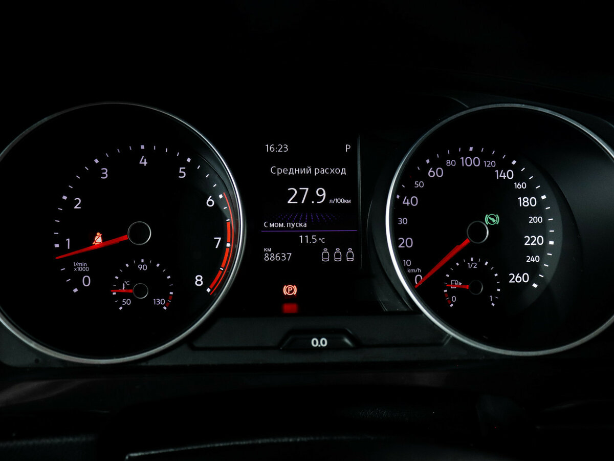 Volkswagen Tiguan II, 2018 Фото №9