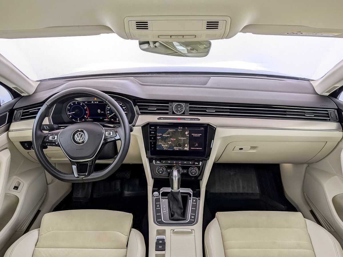Volkswagen Passat, 2017 Фото №14
