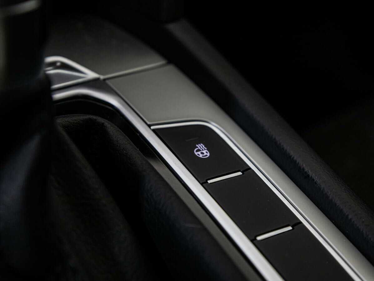 Volkswagen Passat, 2016 Фото №15