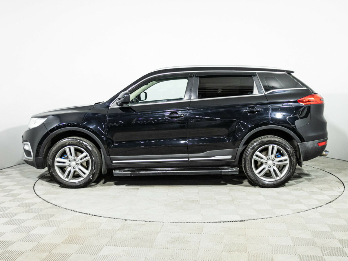 Geely Atlas I, 2018 Фото №8