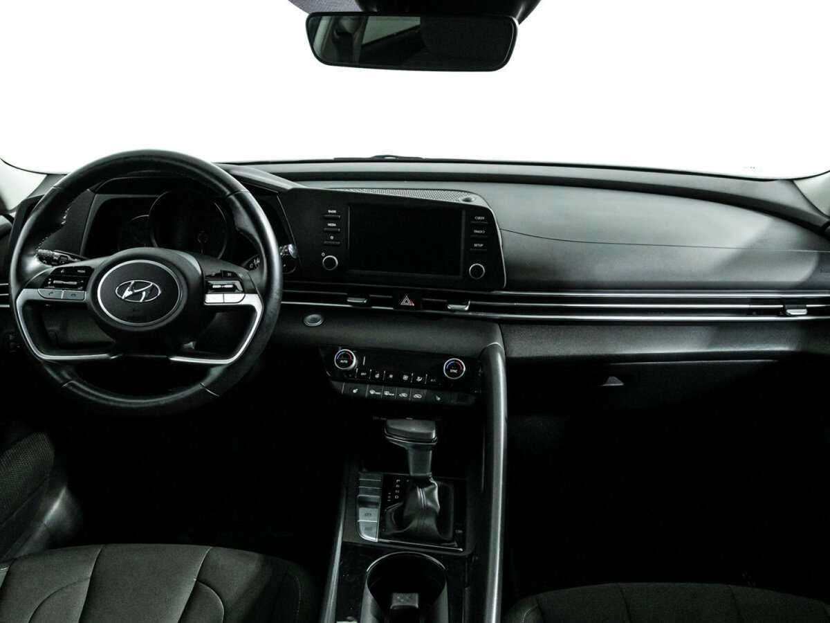 Hyundai Elantra, 2021 Фото №13