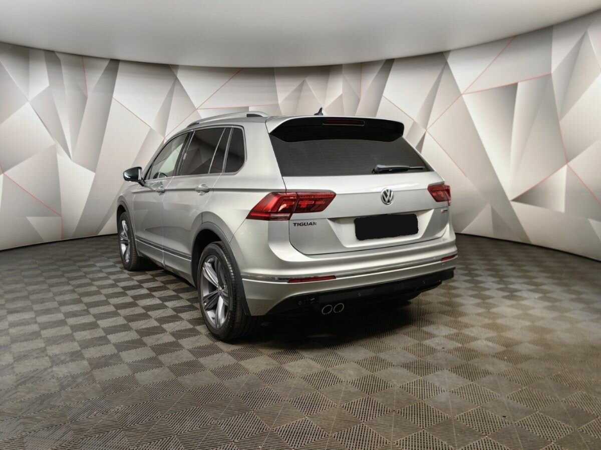 Volkswagen Tiguan, 2018 Фото №3