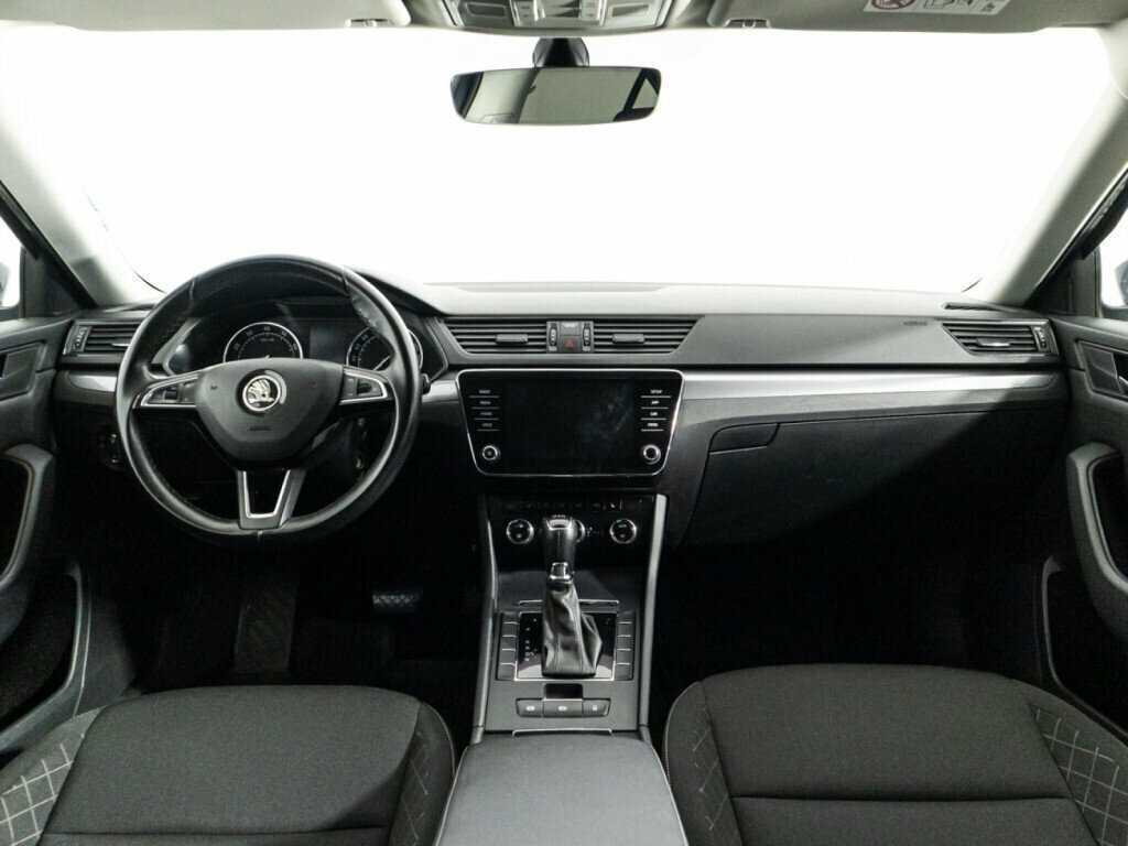 Skoda Superb, 2018 Фото №11