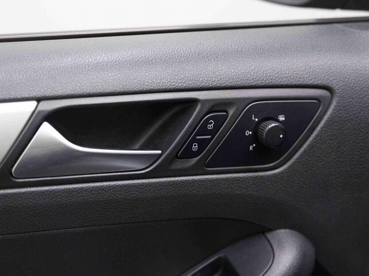 Volkswagen Jetta, 2012 Фото №14