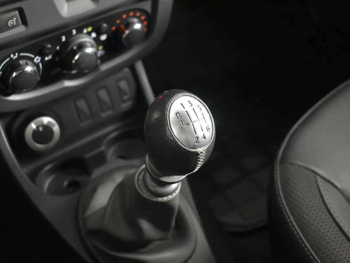 Renault Duster, 2019 Фото №15