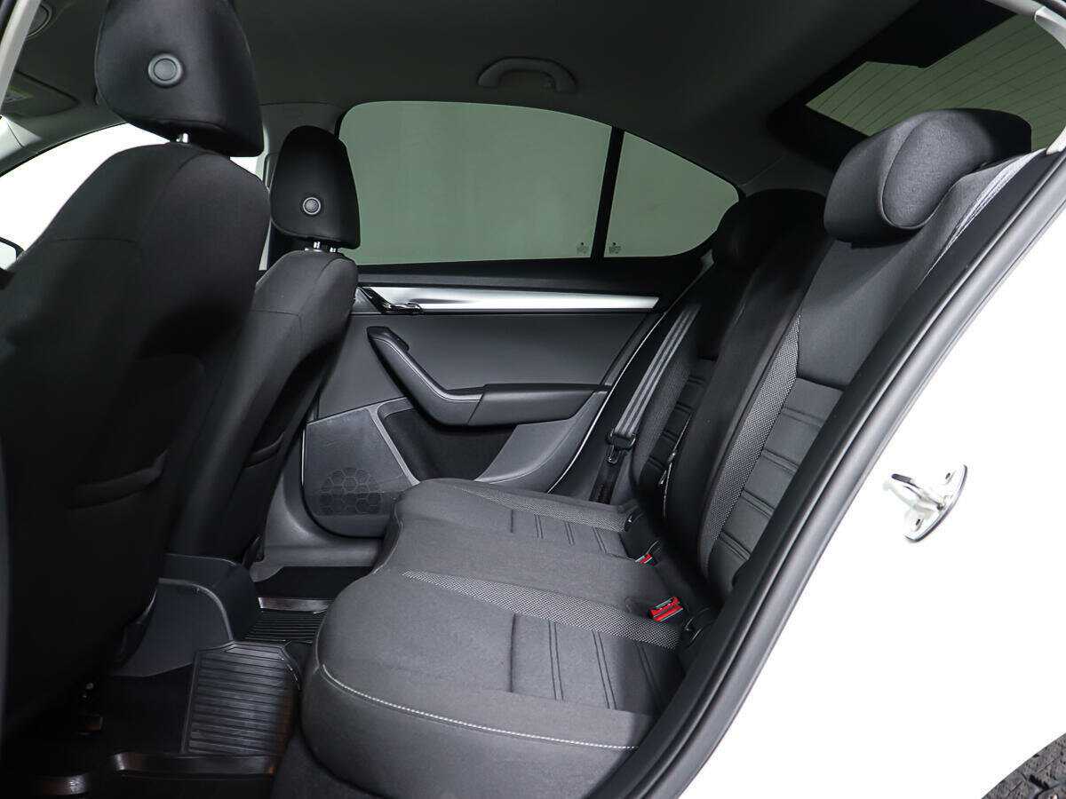 Skoda Octavia, 2018 Фото №10