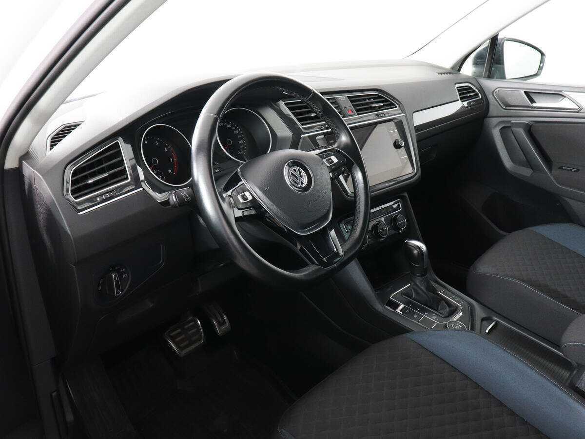 Volkswagen Tiguan, 2019 Фото №10