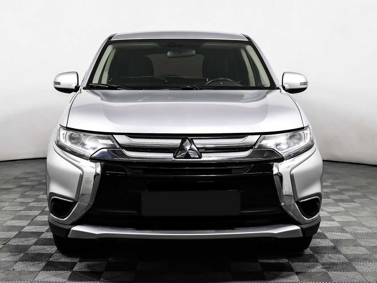 Mitsubishi Outlander, 2018 Фото №2