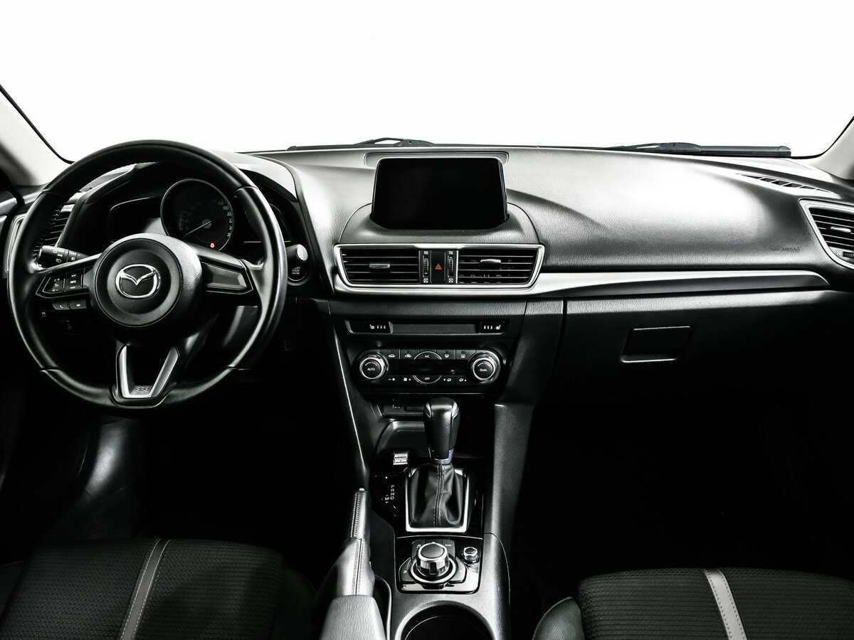 Mazda 3, 2018 Фото №11