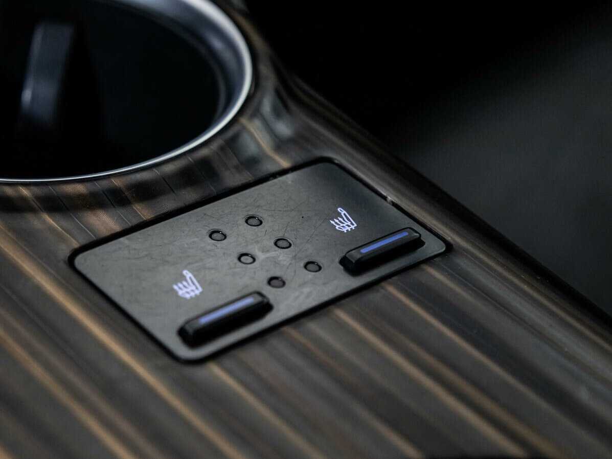 Toyota Camry, 2018 Фото №16