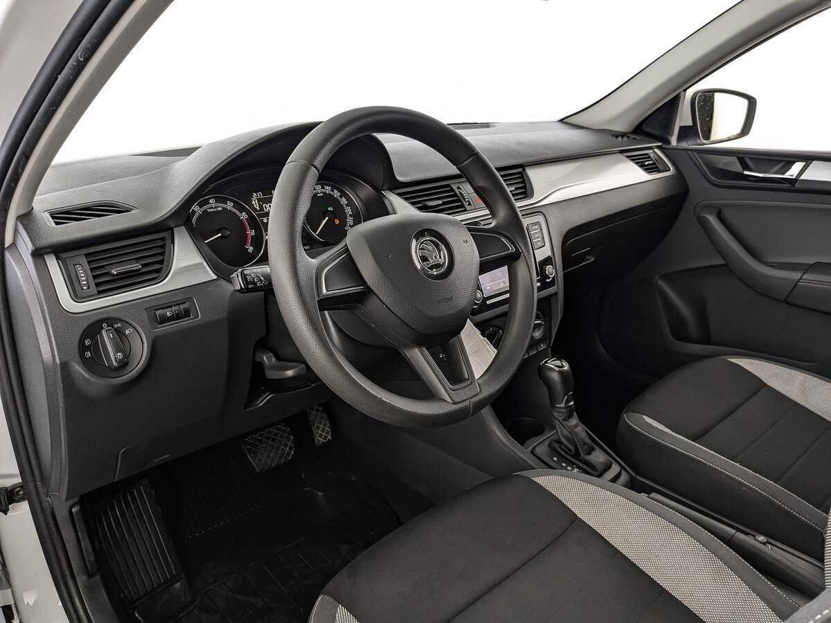 Skoda Rapid, 2019 Фото №11