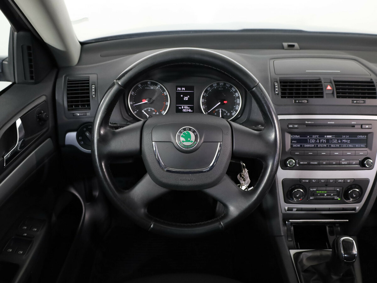 Skoda Octavia II (A5) Рестайлинг, 2012 Фото №8