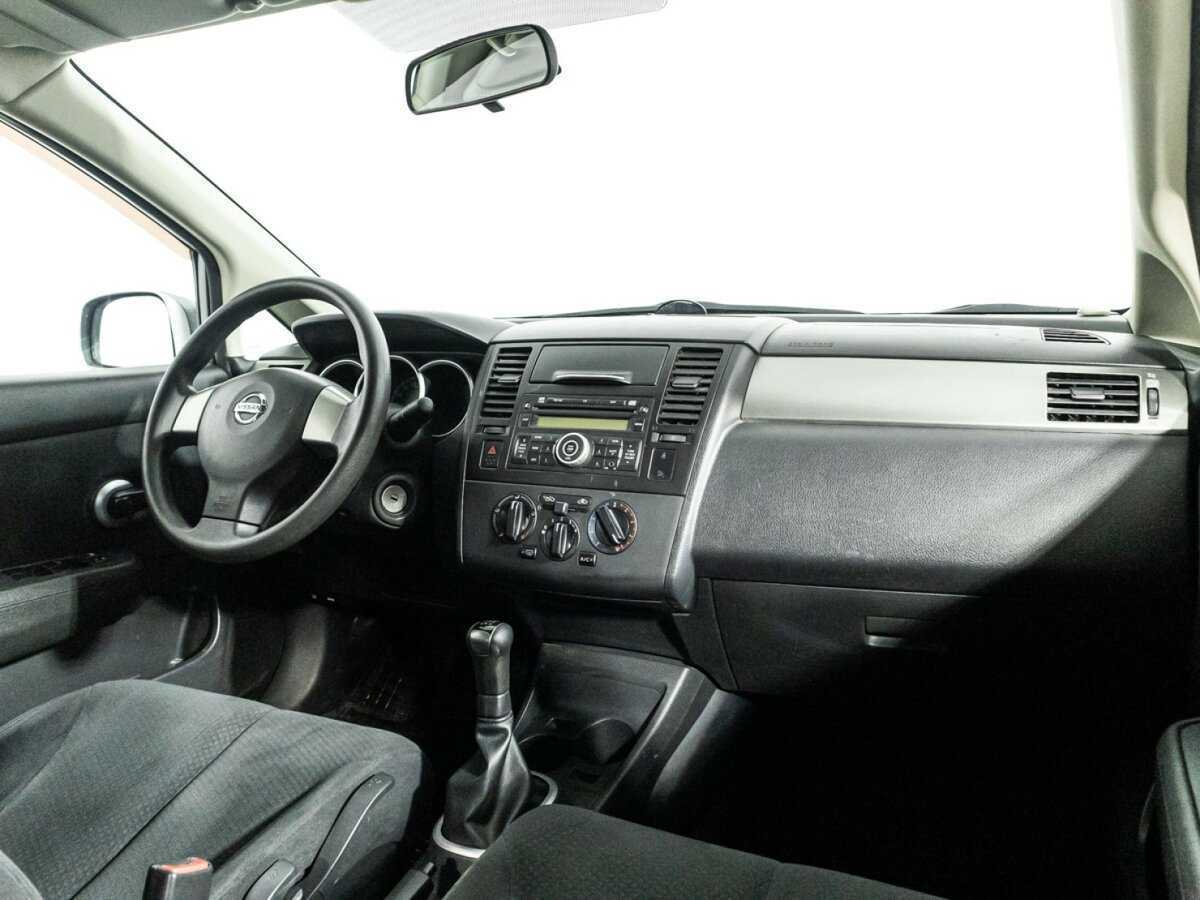 Nissan Tiida, 2013 Фото №9