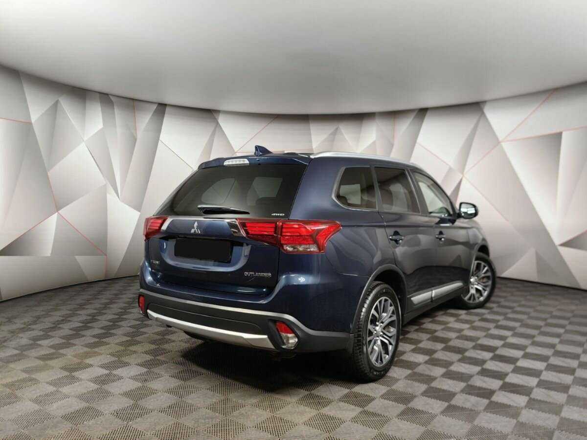 Mitsubishi Outlander, 2018 Фото №2
