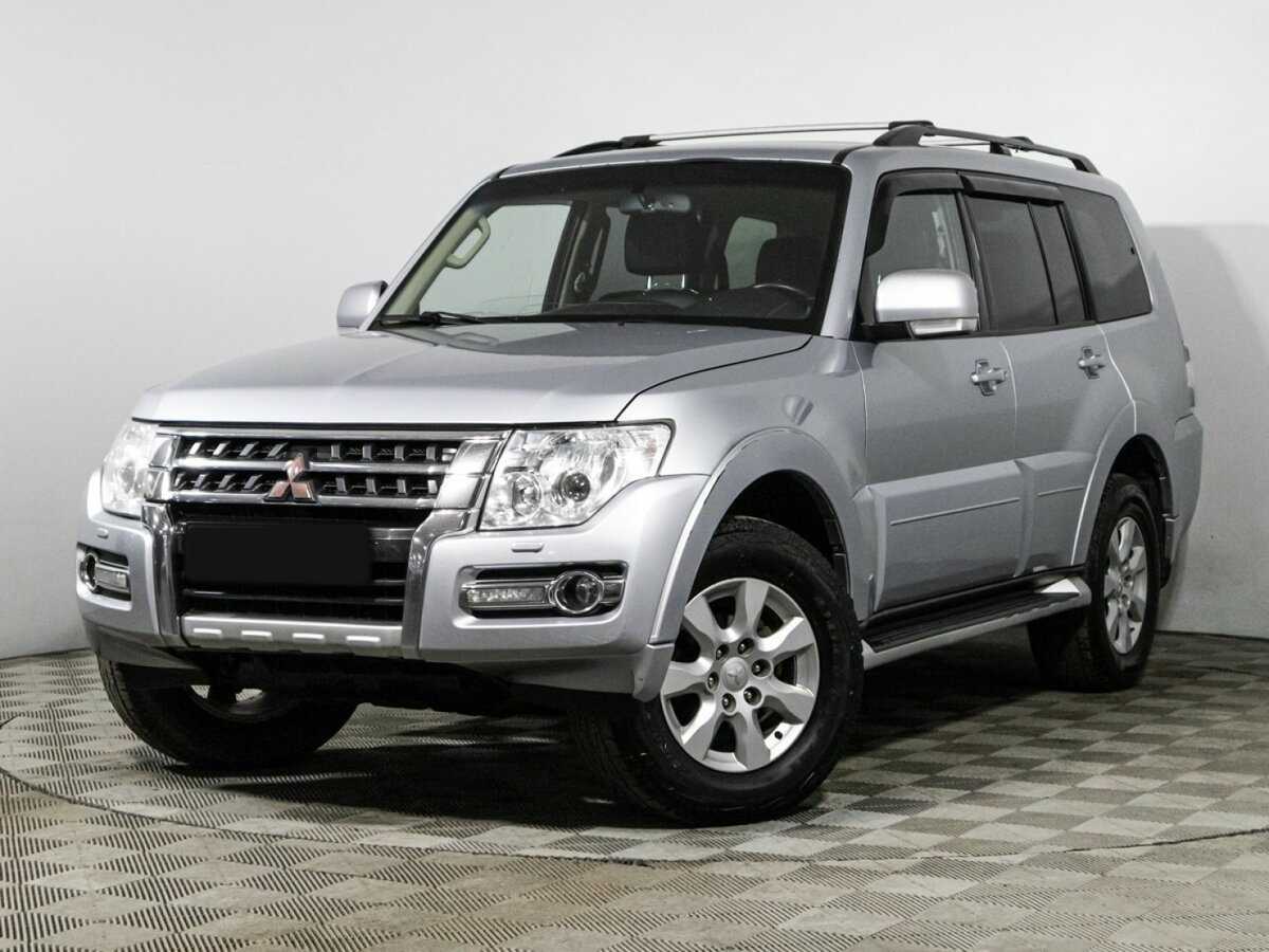 Mitsubishi Pajero, 2015 Фото №1