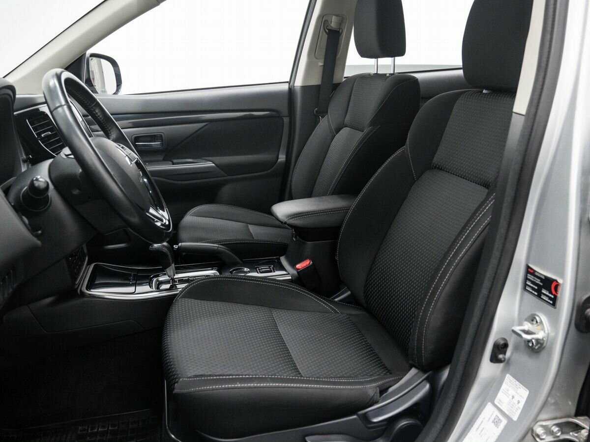 Mitsubishi Outlander, 2019 Фото №15