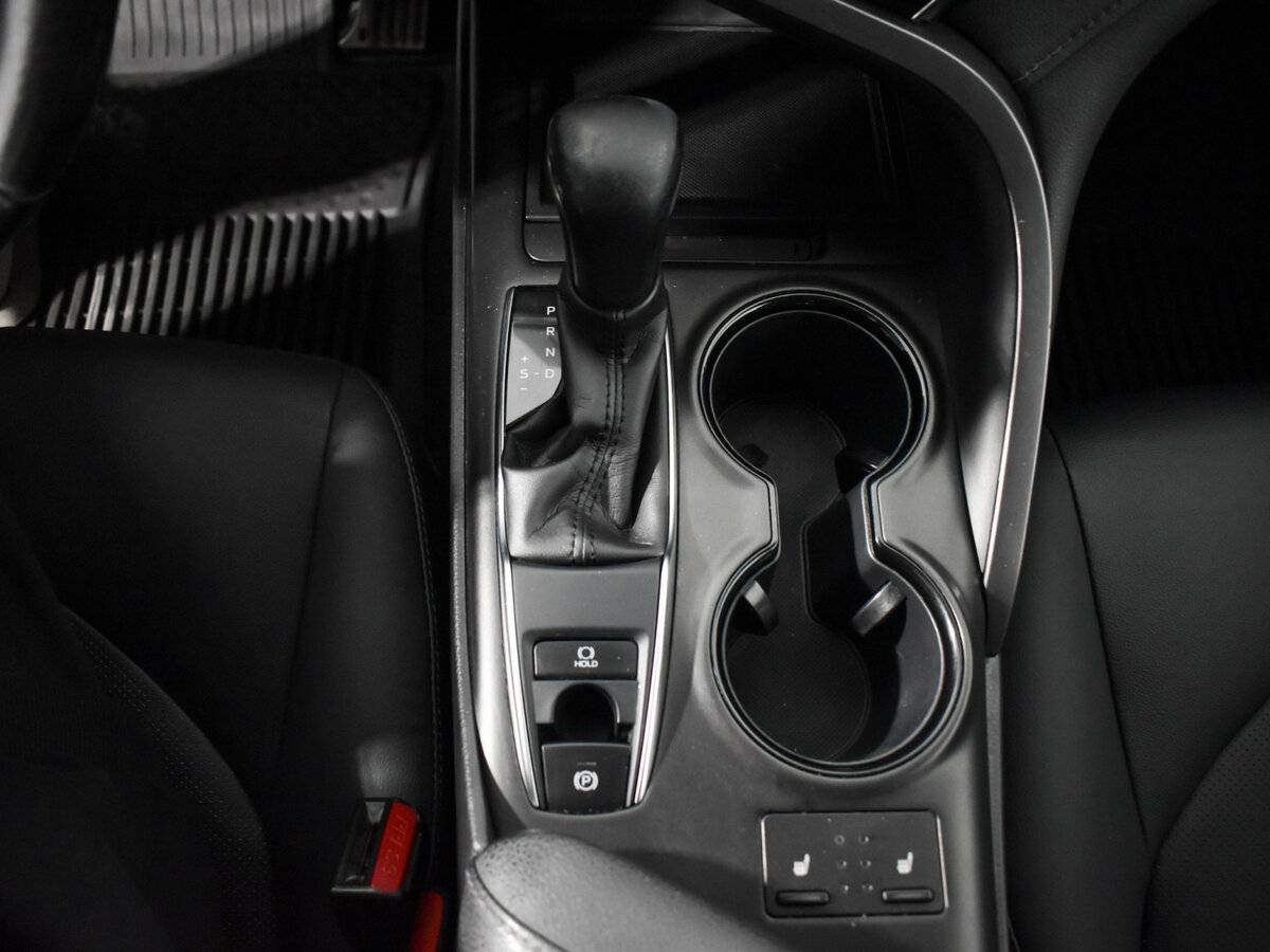 Toyota Camry VIII (XV70) Рестайлинг, 2022 Фото №8