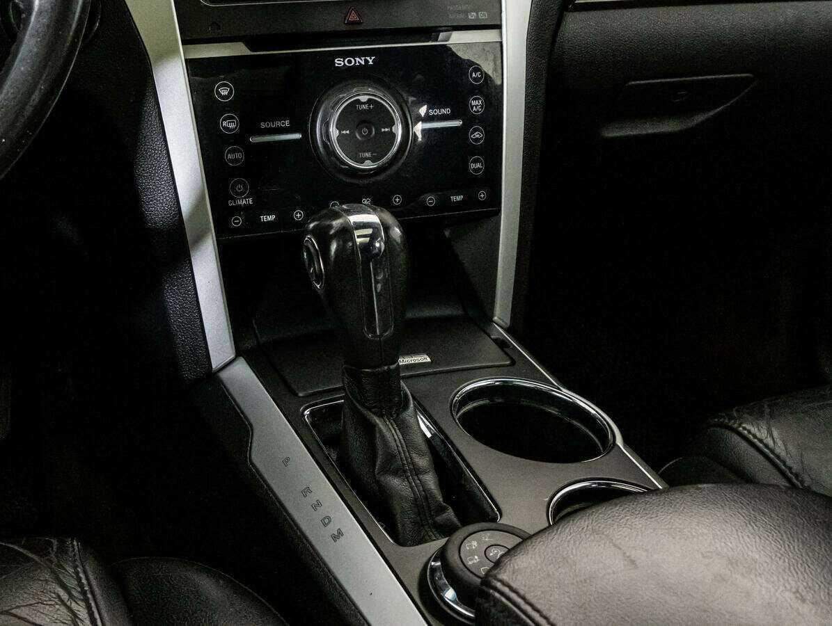 Ford Explorer, 2013 Фото №11