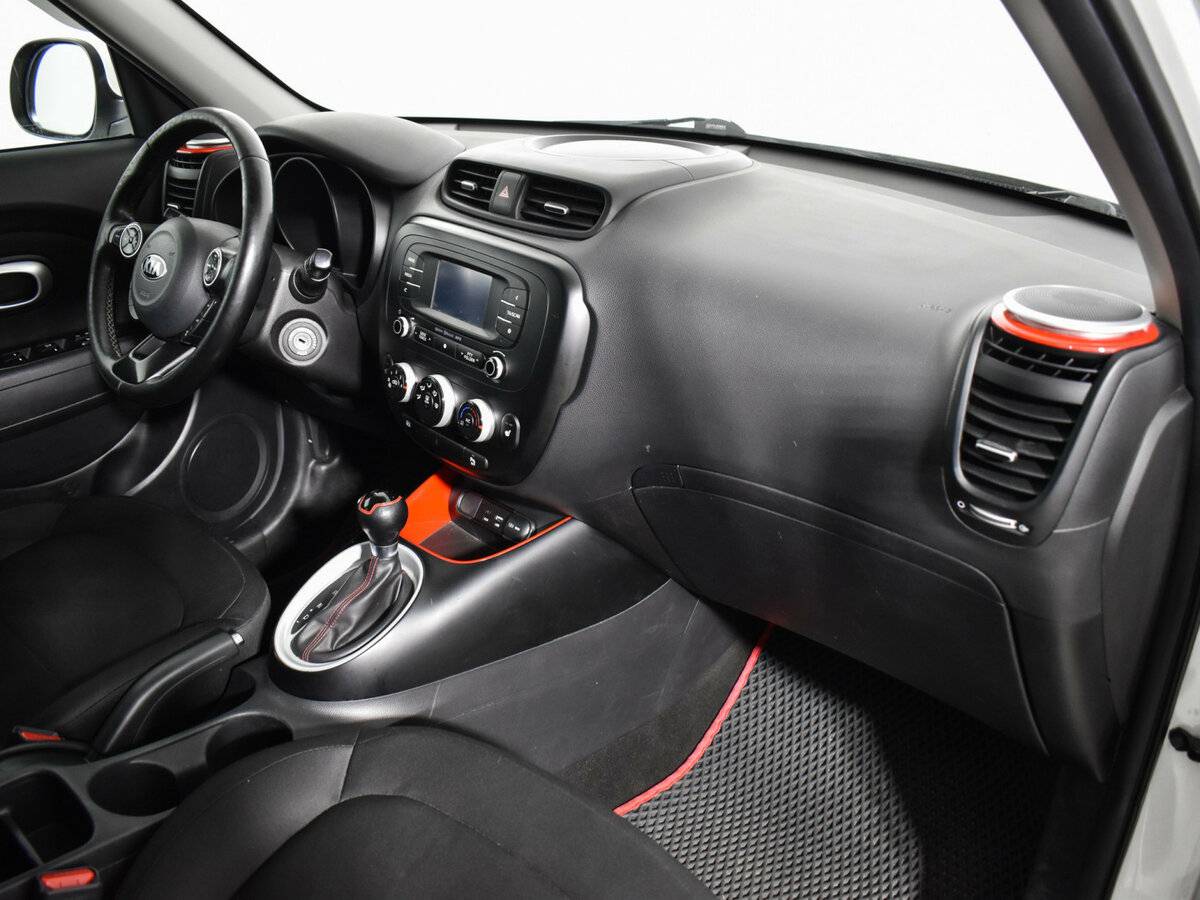 Kia Soul II Рестайлинг, 2016 Фото №12