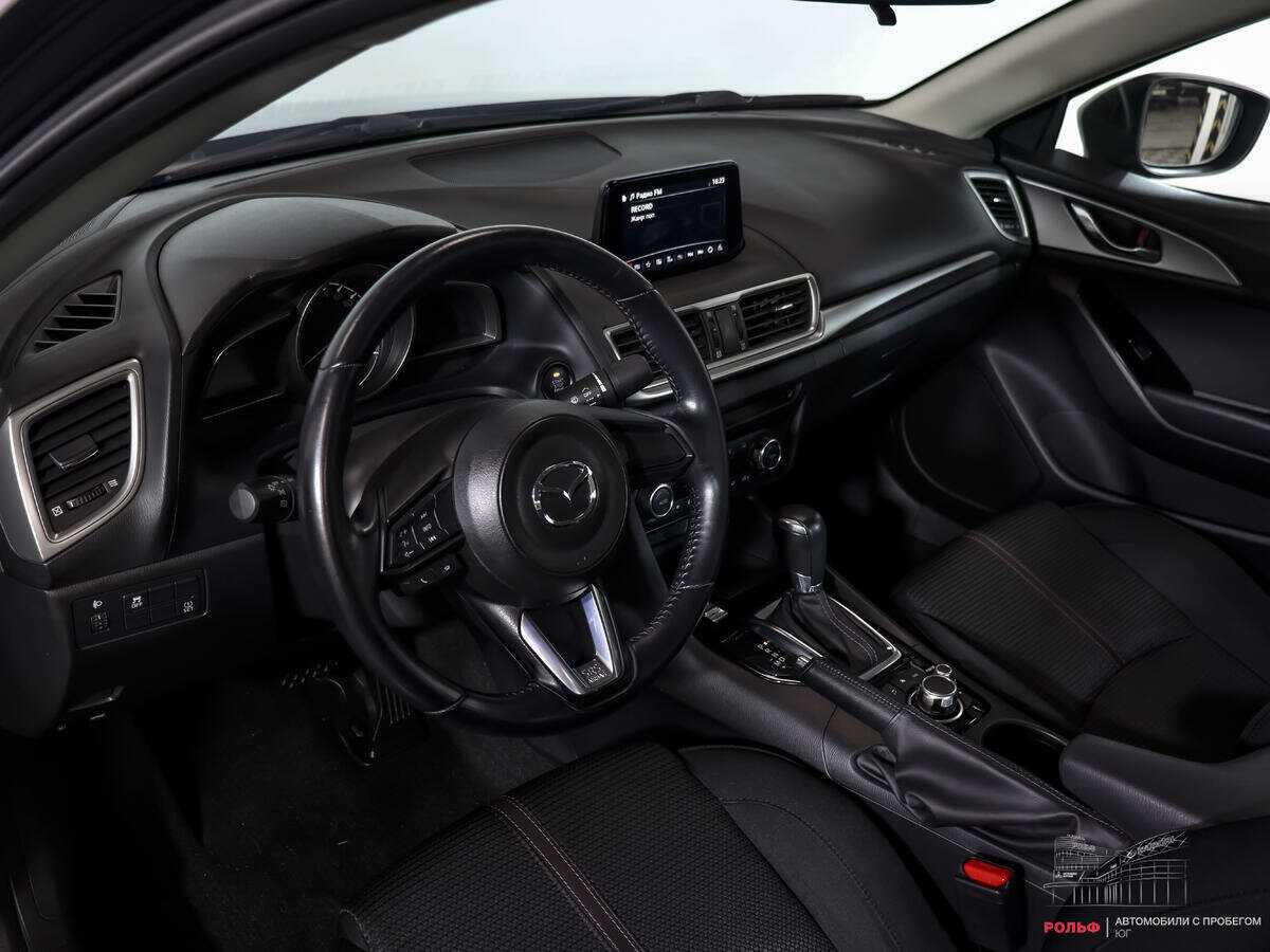 Mazda 3, 2017 Фото №12
