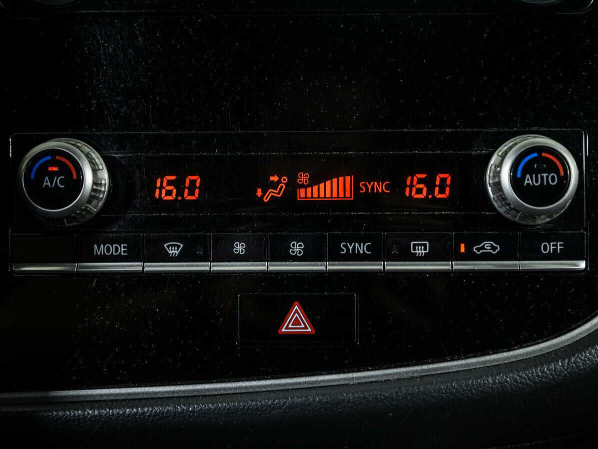 Mitsubishi Outlander, 2021 Фото №11