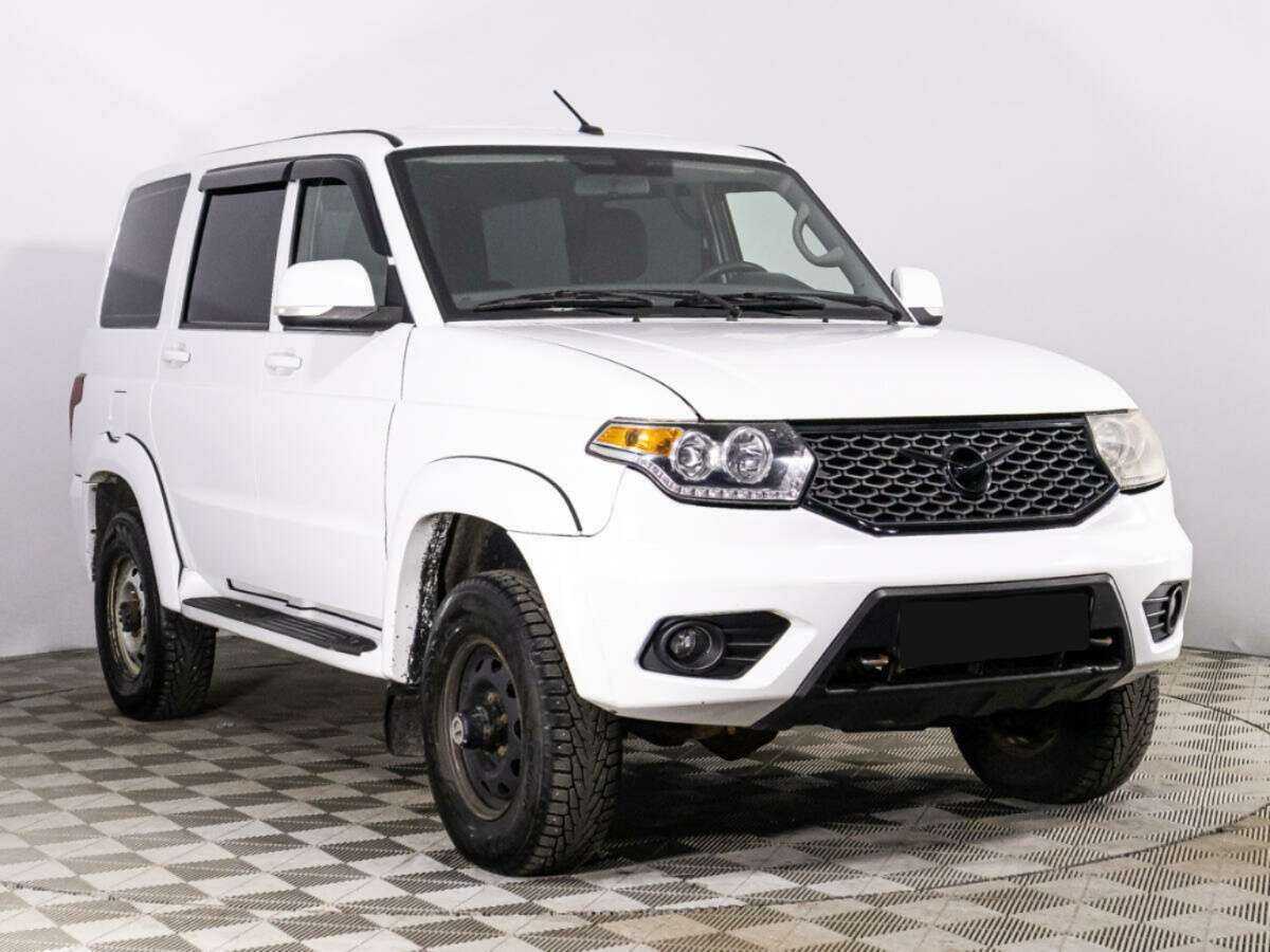 УАЗ Patriot, 2019 Фото №3