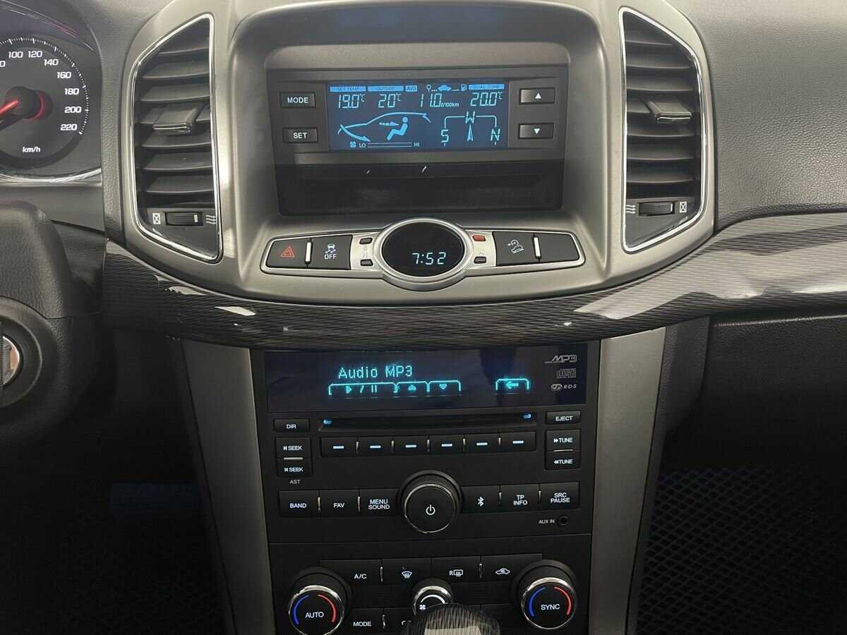 Chevrolet Captiva, 2014 Фото №12