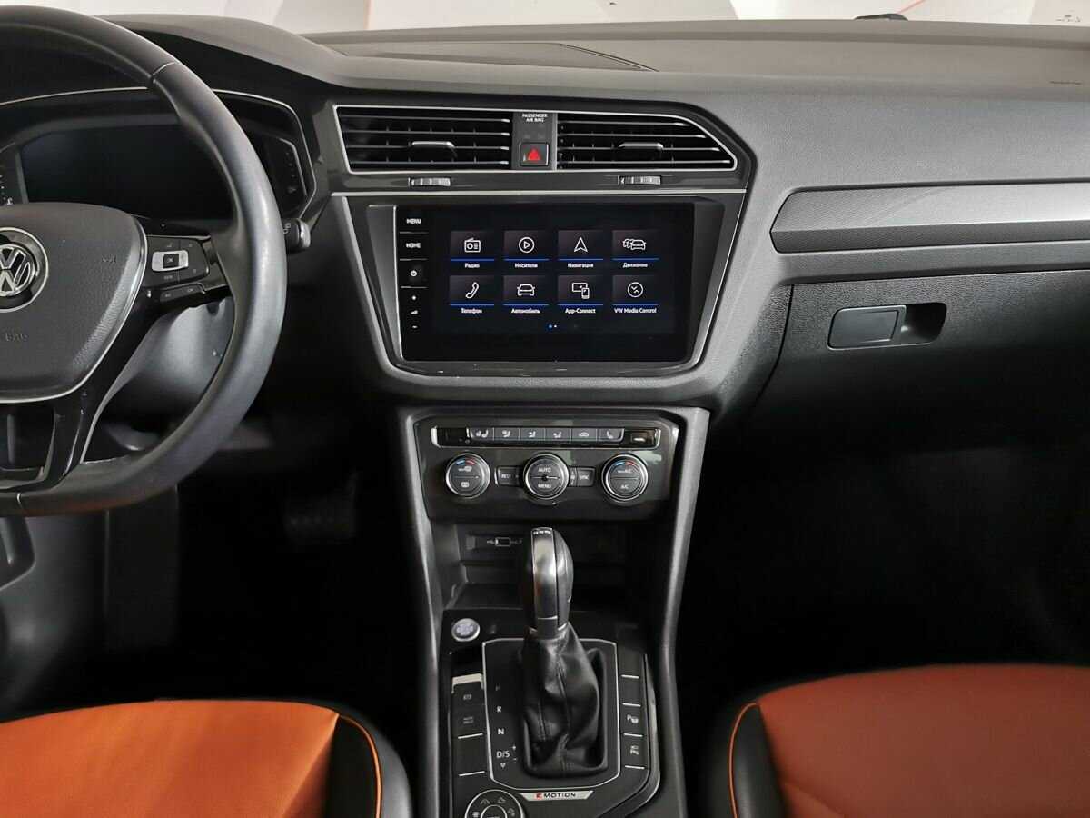 Volkswagen Tiguan, 2019 Фото №11