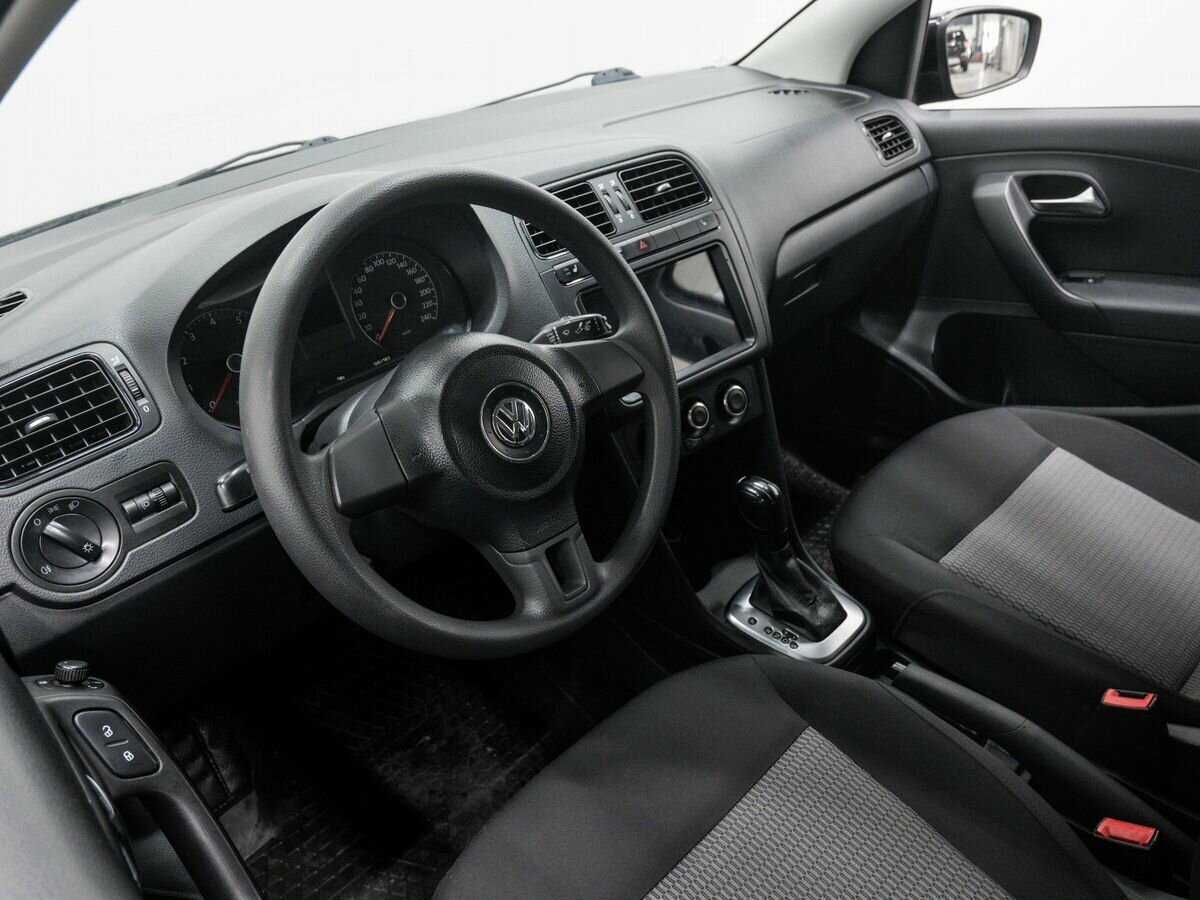 Volkswagen Polo, 2014 Фото №14