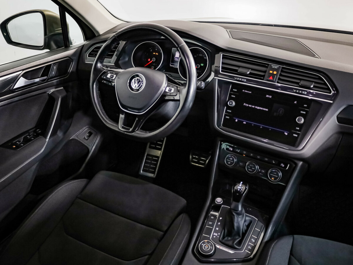 Volkswagen Tiguan II, 2020 Фото №8