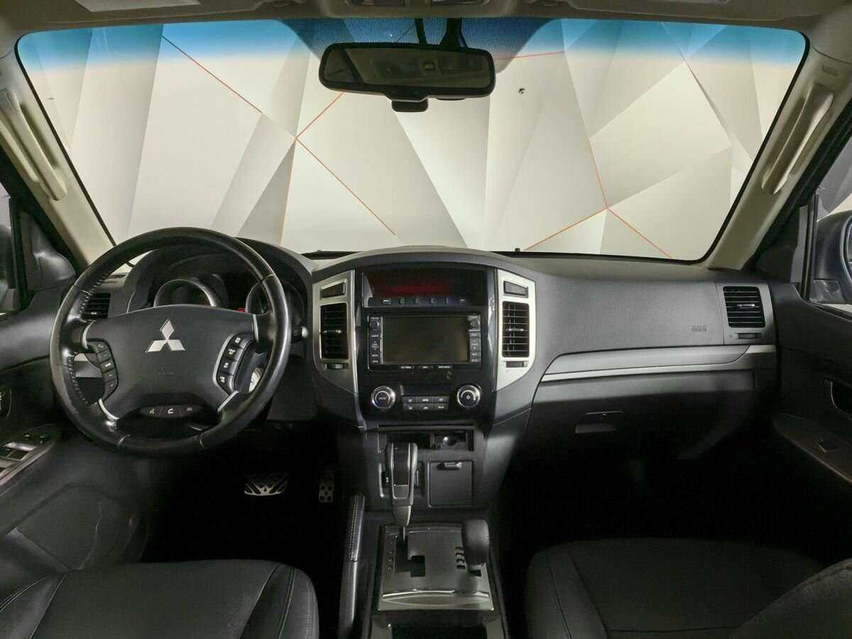 Mitsubishi Pajero, 2015 Фото №10